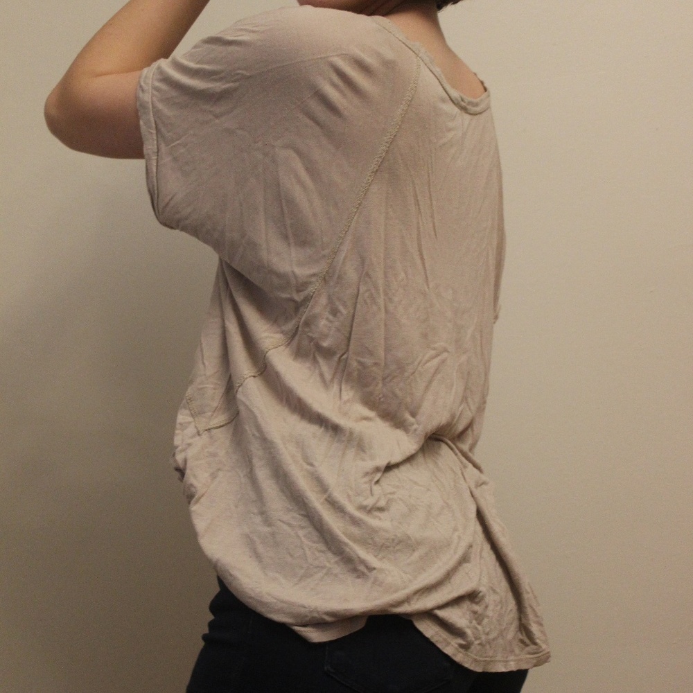 Paper Crane Cream Scoop Neck Flowy Top